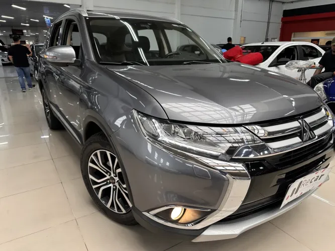 Mitsubishi Outlander 2.2 165cv Diesel Aut. 2018