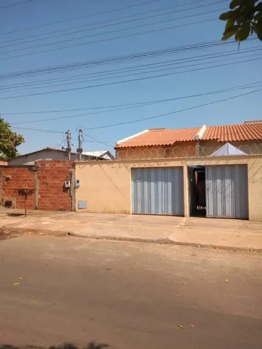 Casa 2 Quartos Setor Jardim das Rosas, Goiânia -GO