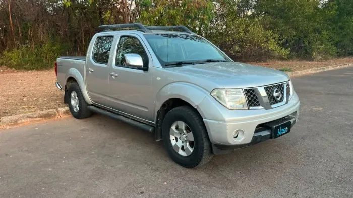 Nissan Frontier LE CD 4X4 2.5 TB Diesel Aut. 2012