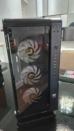 Gabinete Modulável Thermaltake Core P6