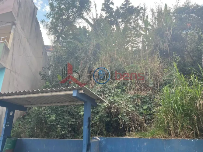 Lote / Terreno de Bairro Para Vender No Bairro Serpa em Caieiras