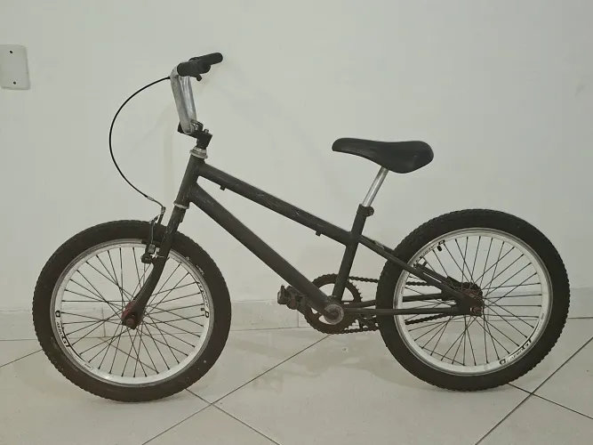 Bike aro 18 preta