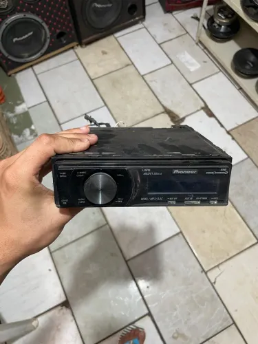 Toca cd pioneer Golfinho Deh P7180UB