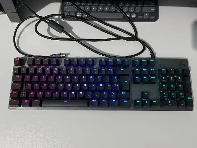 Teclado Mecânico Logitech G512 (Brown switch)