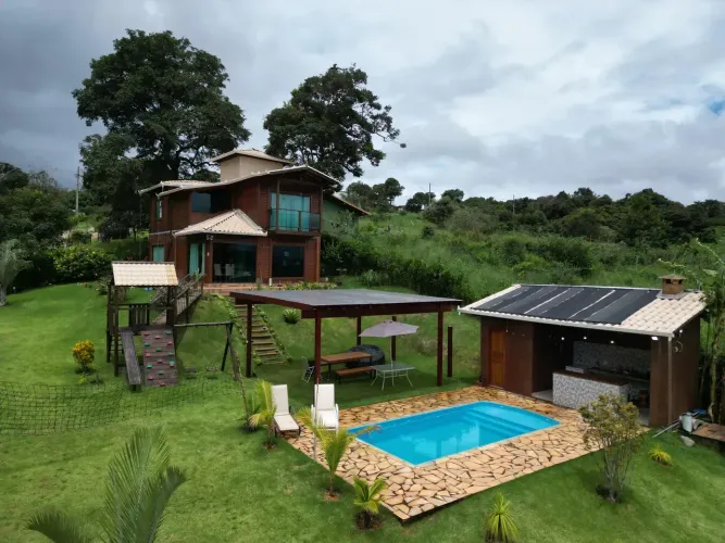 Imóvel para venda tem 150 metros quadrados com 3 quartos em Casa Branca - Brumadinho - MG