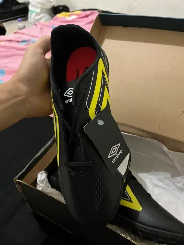 Tênis society Umbro 