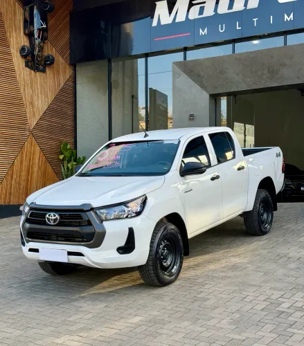 Toyota Hilux CD 4X4 2.8 Diesel Aut. 2025