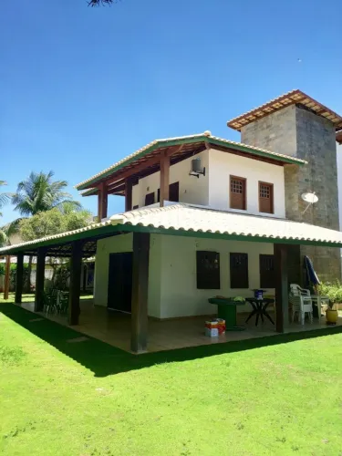 Casa de Praia em Guarajuba 4 Quartos ? Completa, Ampla e a 200m do Mar!