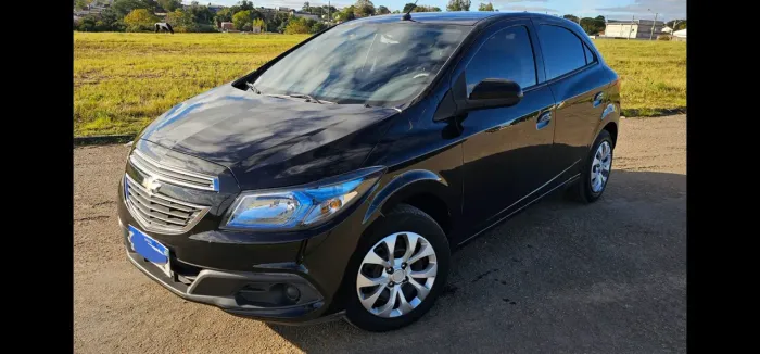 Chevrolet Onix Hatch LT 1.4 8V Flexpower 5P Mec. 2014