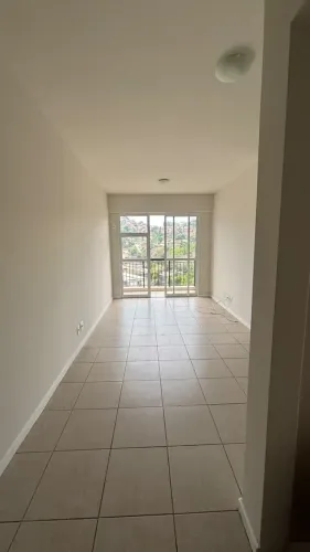 Imóvel para aluguel com 70 metros quadrados com 2 quartos em Centro - Niterói - RJ