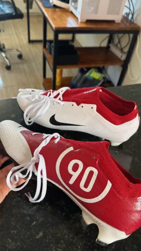 Chuteira Nike 