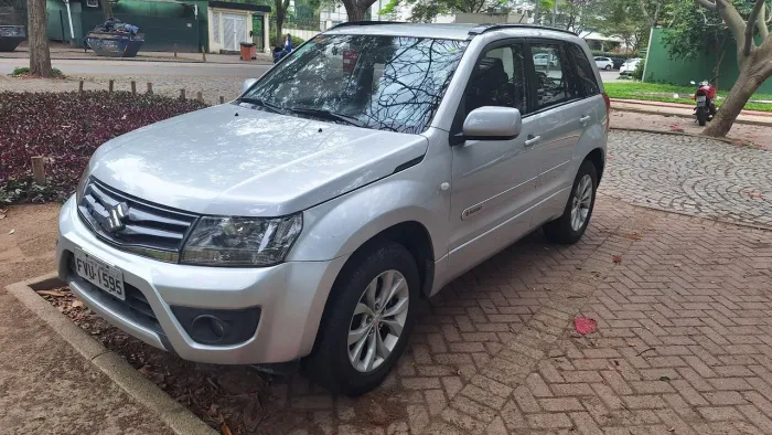 Suzuki Grand Vitara 2.0 16V 4x2/4x4 5P Aut. 2015