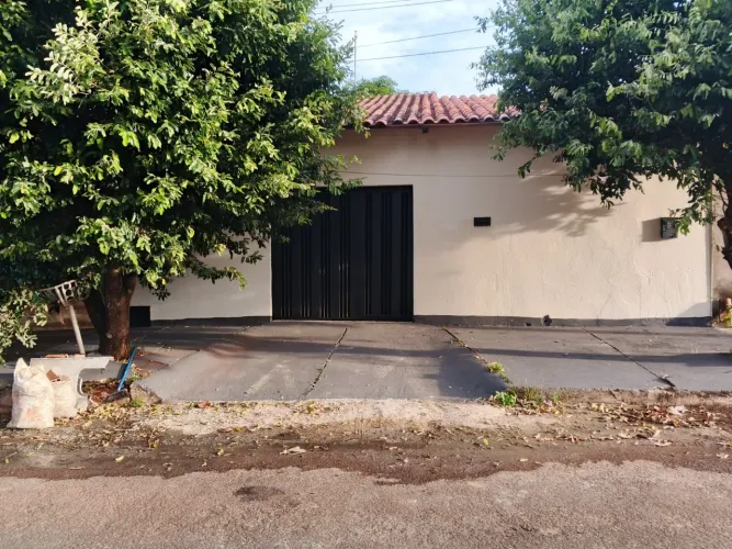 Aluguel de casa - ORLANDO DE MORAIS
