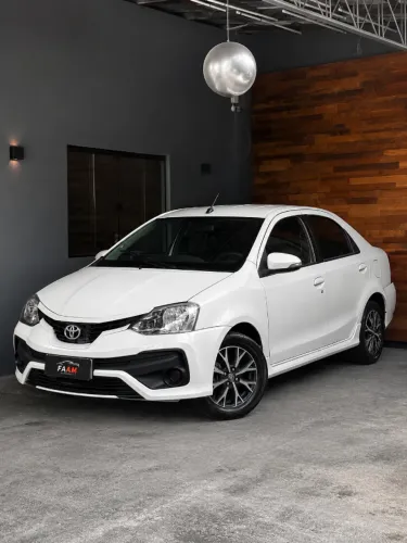 Toyota Etios Platinum Sed. 1.5 Flex 16V 4P Aut. 2018