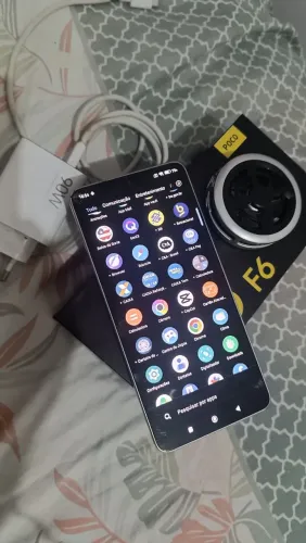 Poço f6 ,512/12 de ram ,uma máquina pra jogos ,vai completo...