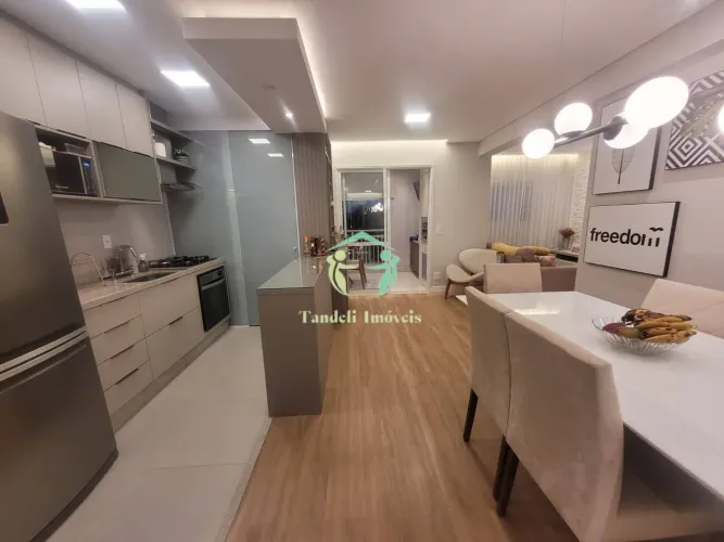 Apartamento à venda com 75m², 2 quartos e 2 vagas (Vila Apiaí)