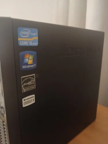 Computador de mesa compacto lenovo i5 geração 7