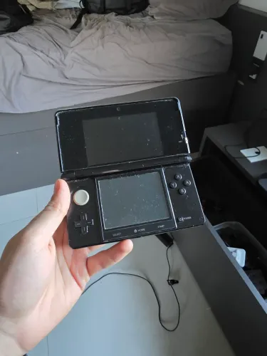 Nintendo 3ds Desbloqueado + Lote 14 Jogos+Kit Case Carregador Para Carro e Fone de Ouvido