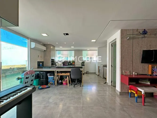 Cobertura 3 quartos Santa Amélia 170m² 2 vagas Terraço