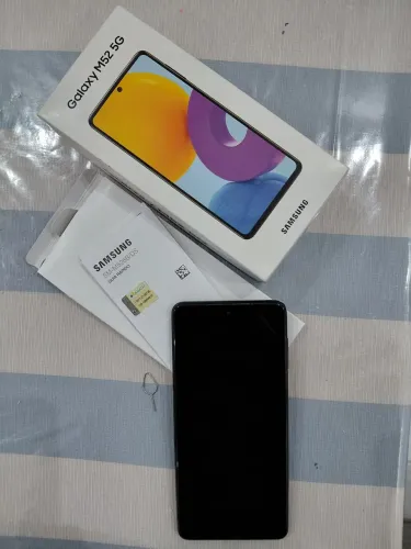 Samsung Galaxy M52 5G 128GB - Funciona Normalmente - Display com Linhas
