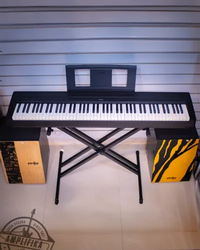 Piano Digital Yamaha P-45 88 Teclas