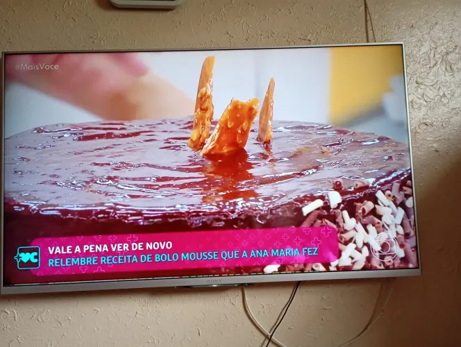 Vendo uma tv 43 polegadas em perfeito estado de conservação não e smartv 