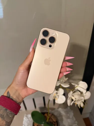 iPhone 16 Pro Titânio Desert IMPECÁVEL