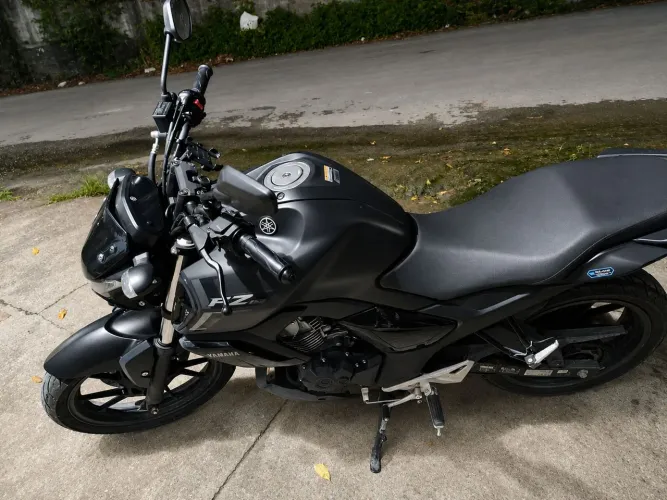 ? YAMAHA FZ15 2026 À VENDA ?