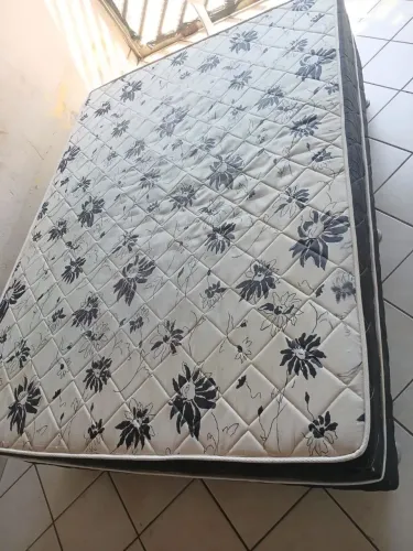 Cama de casal entrego.