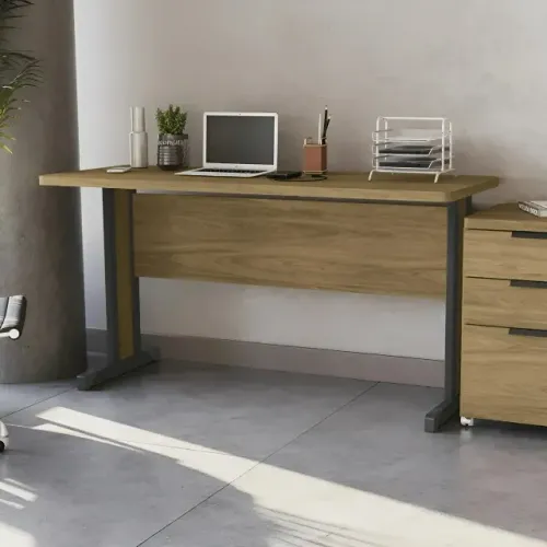 Seu espaço de trabalho mais moderno com a Mesa Secretária Versátil 1150 em oferta