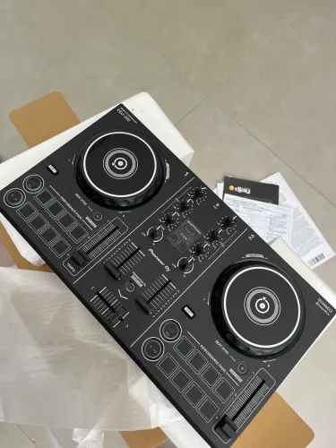 Controladora Smart DJ Pioneer DDJ200