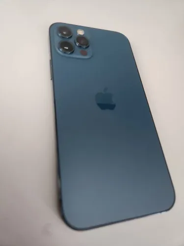 iPhone 12 Pro azul