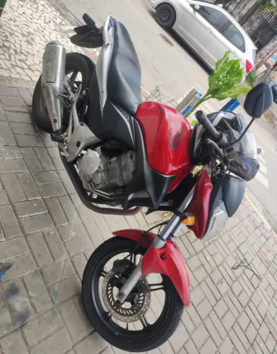 Honda CB 300R
