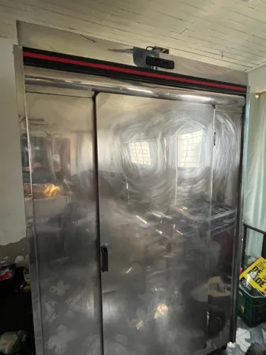 Câmara fria INOX 1,40x0,80x2,15 ótimo estado