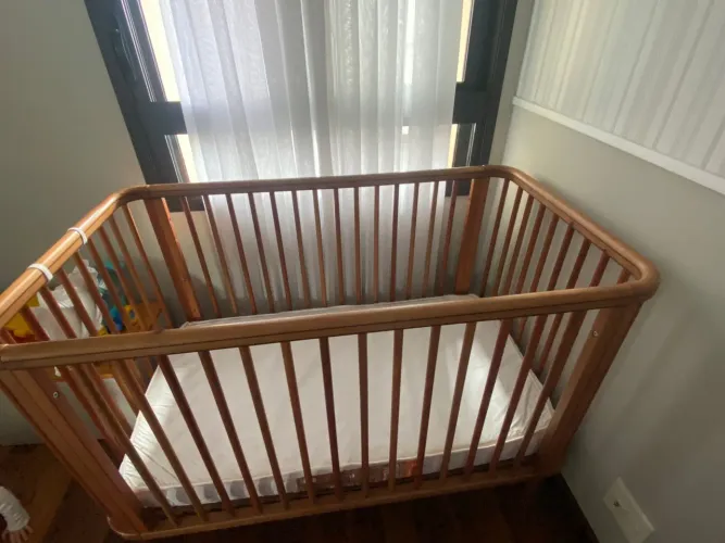 Vende se berço