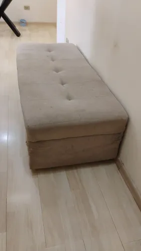 Móveis usados para doação
