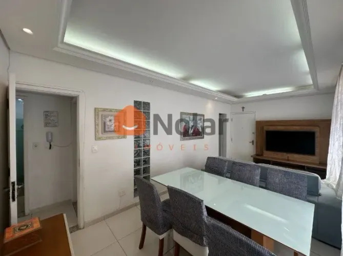 Apartamento á venda de 2 Quartos com 3º Quarto Reversível e 2 Vagas no Bairro Nova Florest