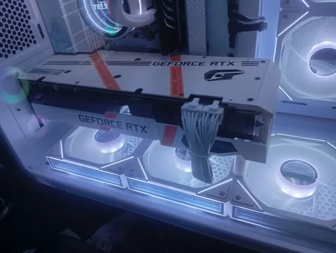 Vendo rtx 3070ti da coloful