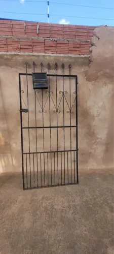 Portões de ferro 