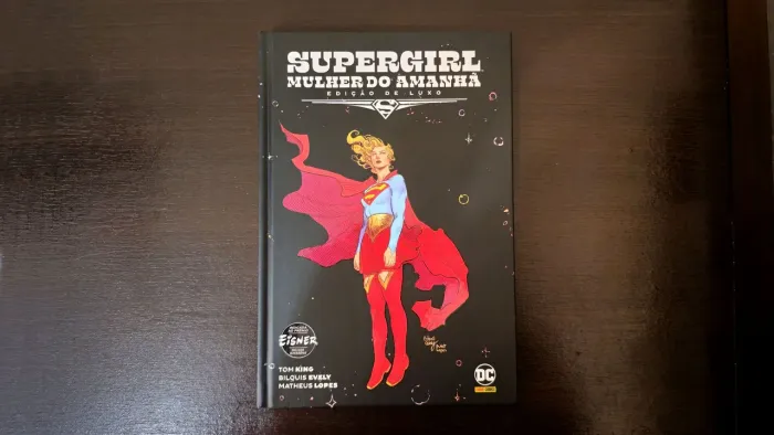 Supergirl - Mulher do Amanhã - Edição de Luxo - DC Comics - HQ Panini