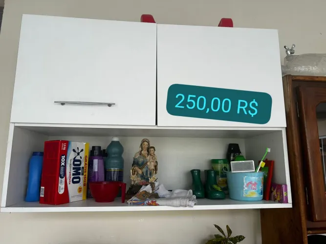 Vendo móveis semi novos 