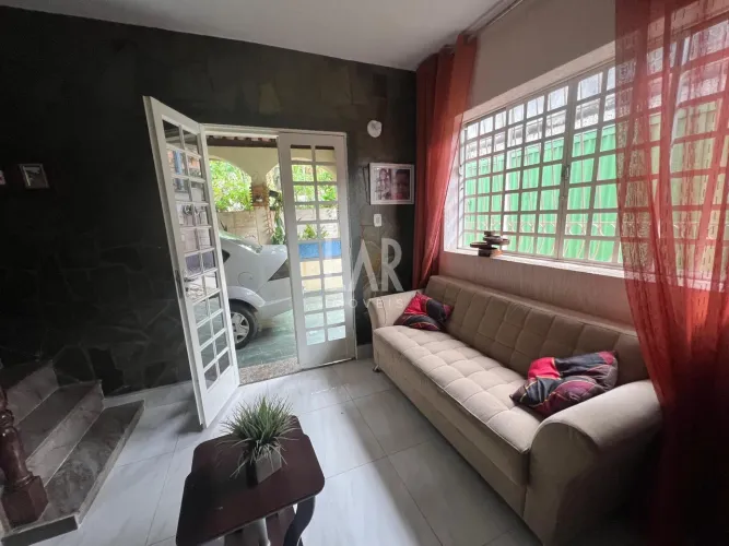 Casa para aluguel, 3 quartos, 2 vagas, Floramar - Belo Horizonte/MG