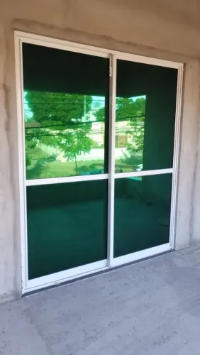 Porta de alumínio linha suprema