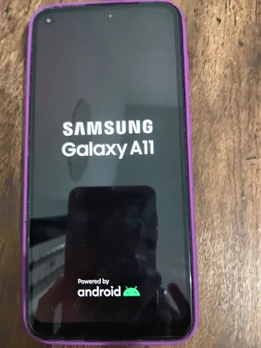 samsung a11 com defeito