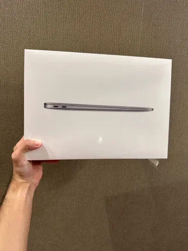 MacBook Air M1 8/256Gb - Cinza espacial (lacrado)