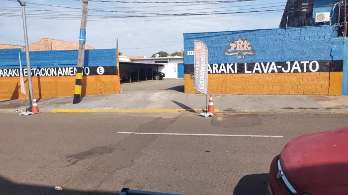 Estacionamento e Lava Jato