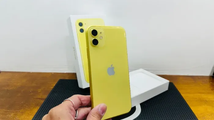 iPhone 13 (128GB) SEMINOVO!