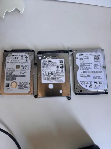3 HDs de 500gb