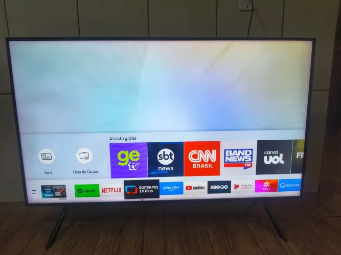 Barbada vendo TV Samsung smart 4k 55 polegadas 