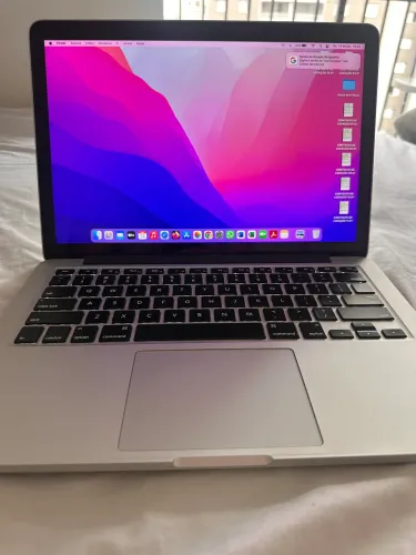 MacBook Pro Retina 13? Early 2015 Core  i5 SSD Excelente Estado